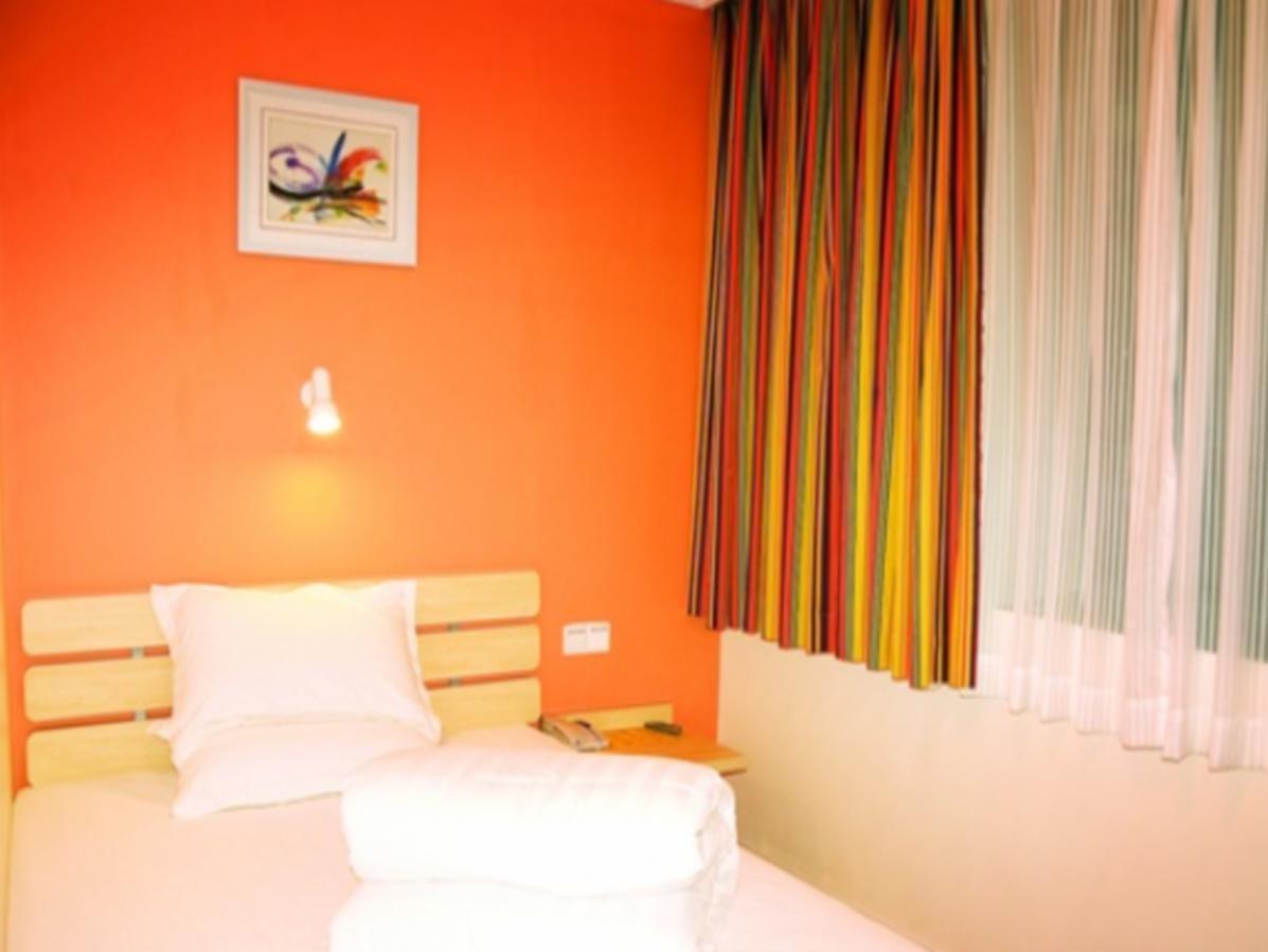7 Days Inn Guangzhou Jiangnanxi Metro Branch Exteriör bild